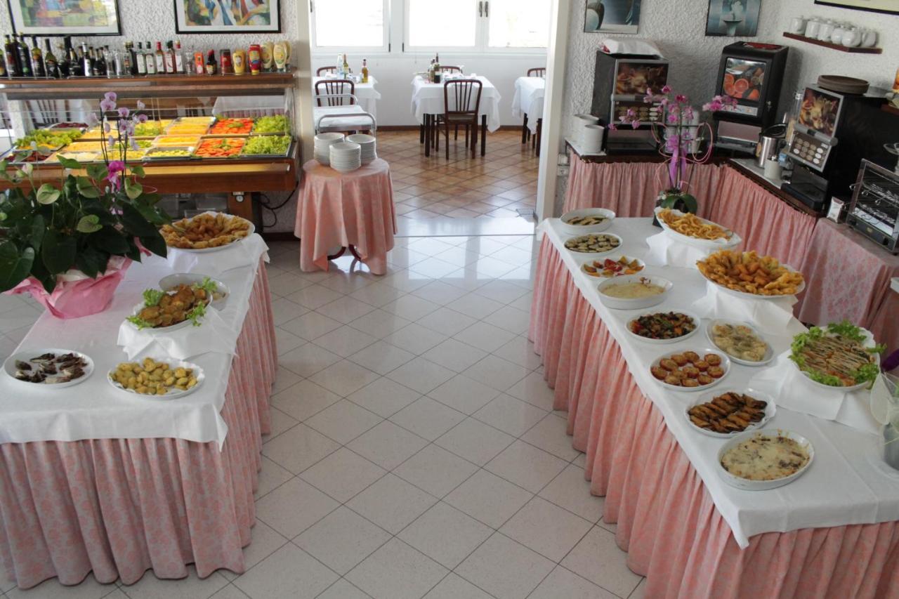 רימיני Hotel Driade Sul Mare מראה חיצוני תמונה