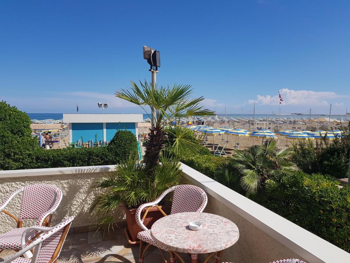 רימיני Hotel Driade Sul Mare מראה חיצוני תמונה