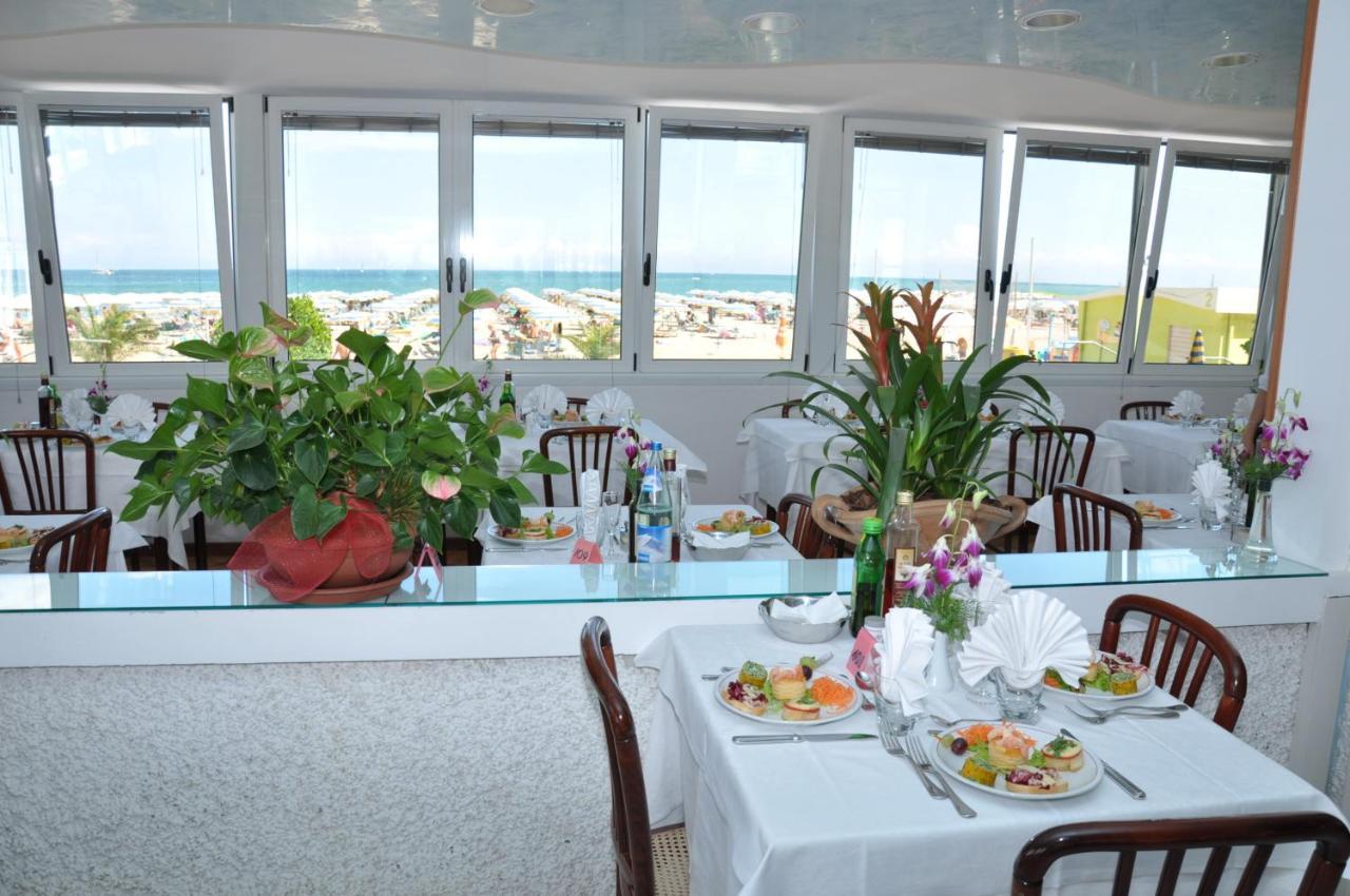 רימיני Hotel Driade Sul Mare מראה חיצוני תמונה