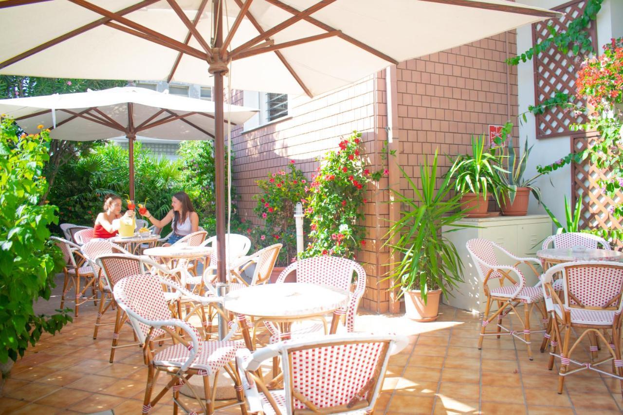רימיני Hotel Driade Sul Mare מראה חיצוני תמונה